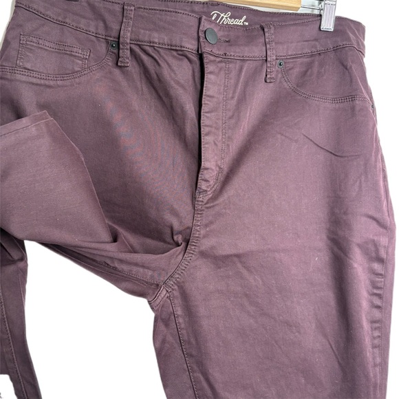 Universal Thread Maroon High Rise Jegging - Picture 5 of 11